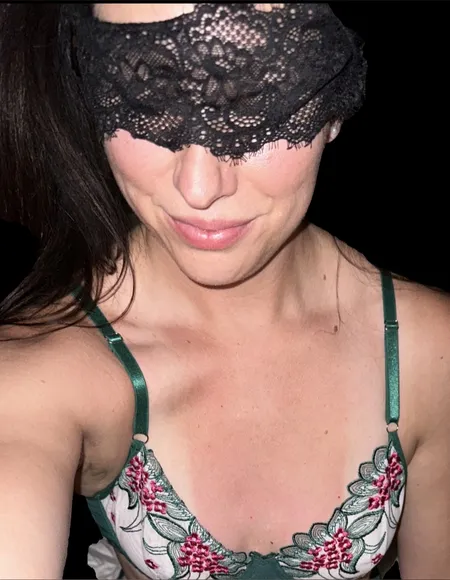 MarriedandNaughty profile photo