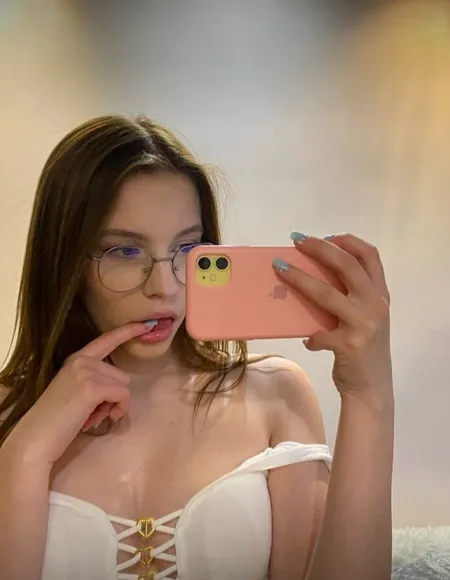 𝐌𝐚𝐫𝐮 𝐋𝐨𝐧𝐞 𝐒𝐭𝐚𝐫 profile photo