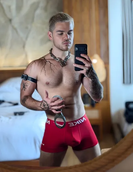 Master On Twinks 😈🖤⛓️ profile photo