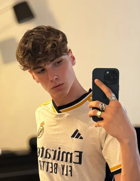 Maxence profile photo