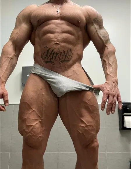 Max G profile photo