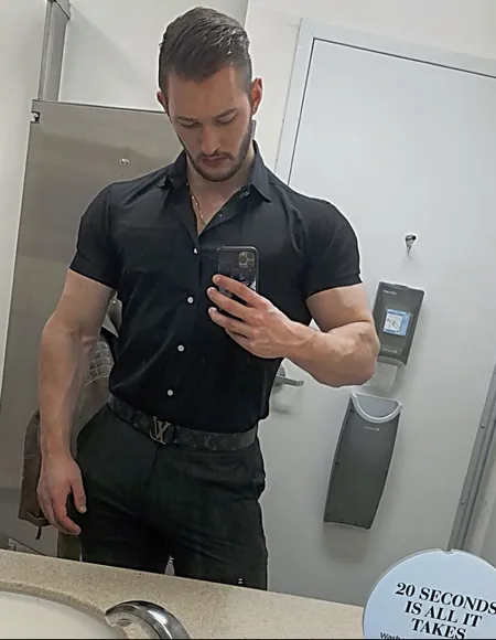 Max K Free profile photo