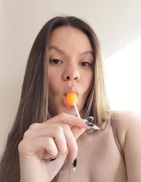 Maya RATED #1 LATINA WITH BRACES 🏆 profile photo