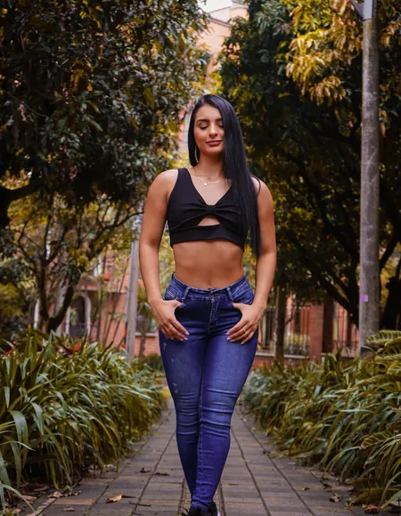 Melanyrosse profile photo