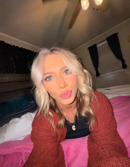 mercedes dezirea profile photo