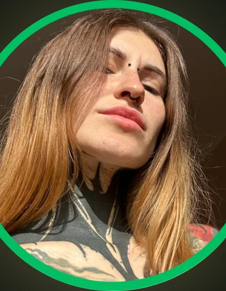 Mia Brandt 🌙 profile photo