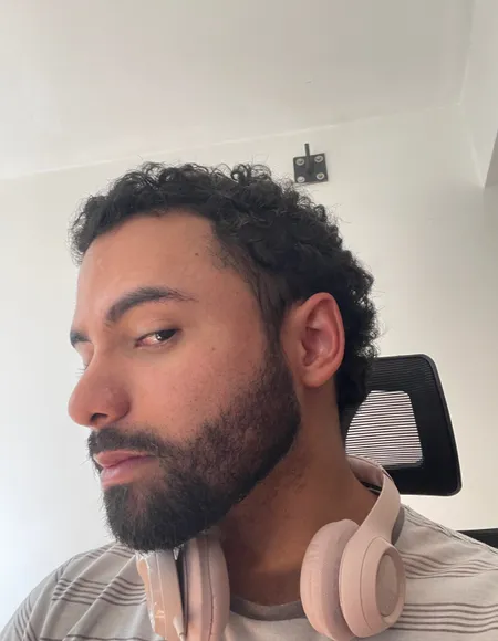 MidBlacky profile photo