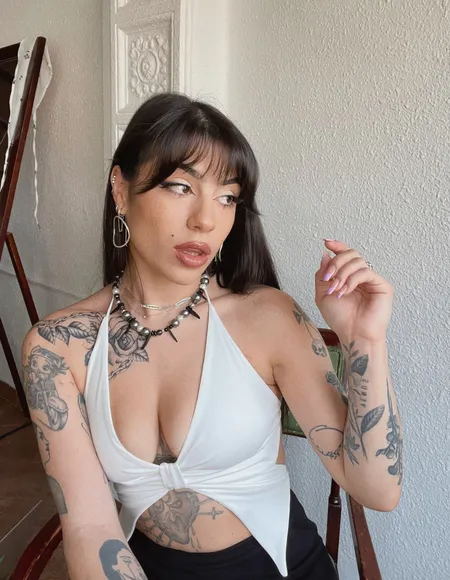 Adriana profile photo