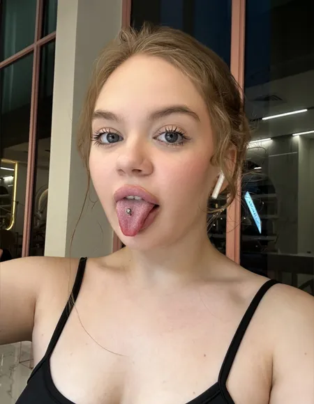 Mia Milli🌸 profile photo