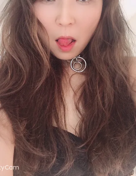 Sexy Jap MILF Doll ☆ FREE profile photo