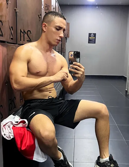 โ๏ธMike Swift 21cmโ๏ธBig Dick๐ profile photo