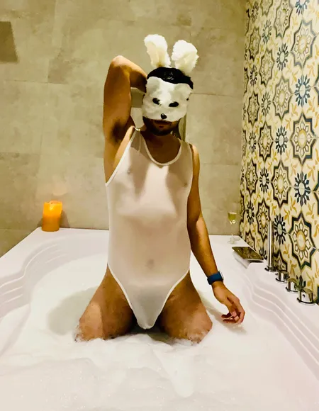 Charlie Perv profile photo