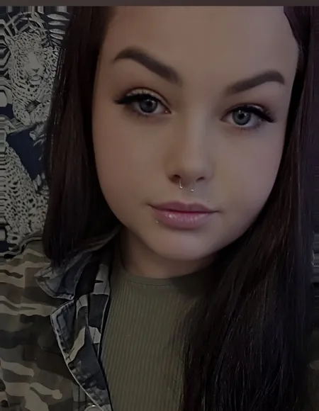 Becca profile photo
