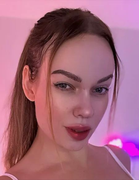 Mirella profile photo