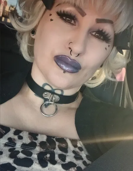Misha dazzed profile photo
