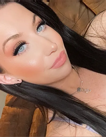 Khloe profile photo