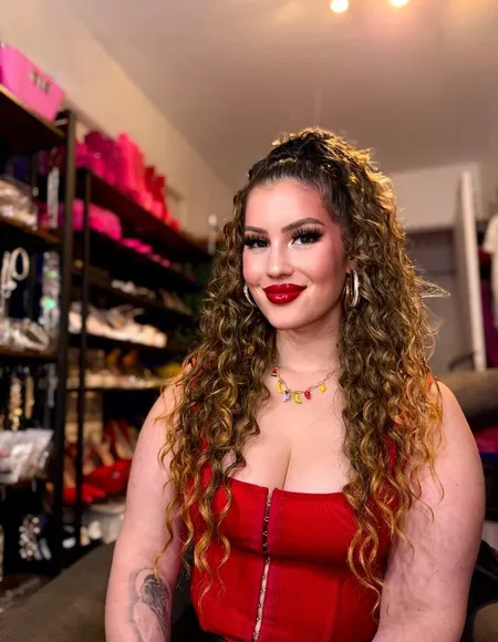 Laurie ⭐️Po🍆nStar⭐️ profile photo