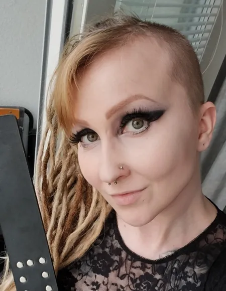 MissHoto profile photo