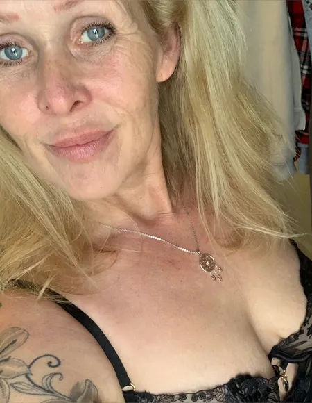 @missmirka profile photo