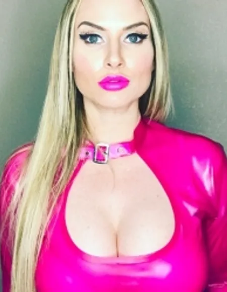 GoddessRoxanaRae profile photo
