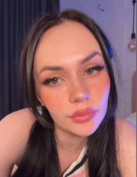 Lily profile photo