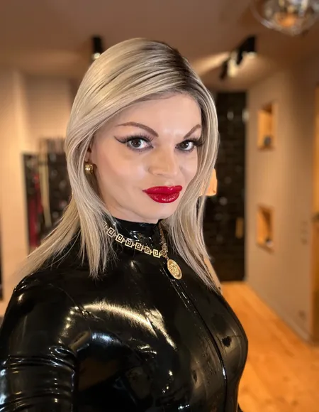 MissStolt profile photo