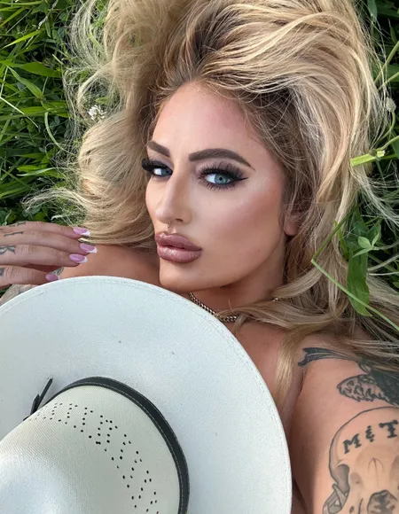 Miss Thick N Tatted π profile photo