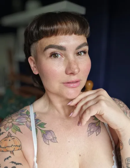 Miss victoria myers profile photo