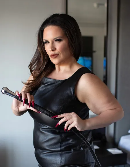 Mistress Lucilla profile photo