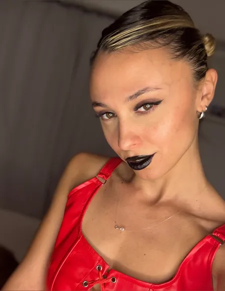 Mistress Nina profile photo