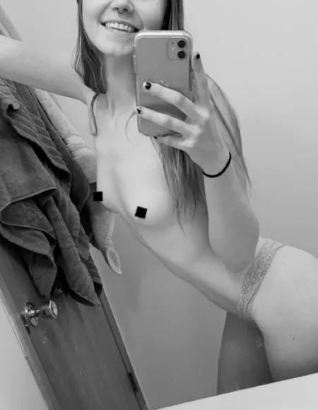 โ
Jayne โ ๏พ profile photo