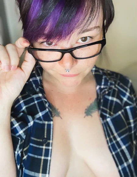 Modest Molly profile photo
