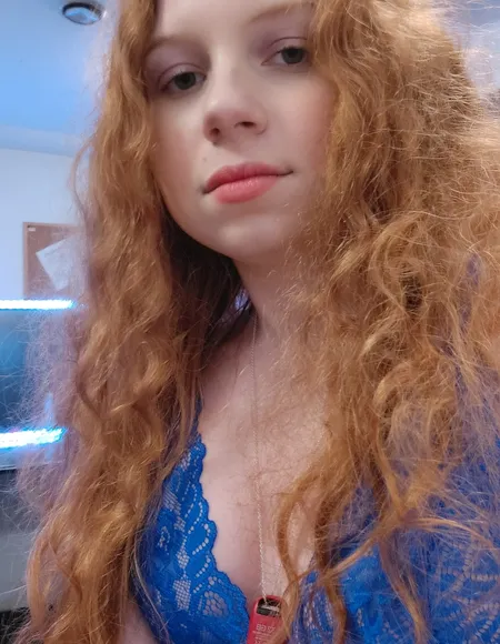 mollyredhead profile photo