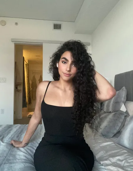 Mona profile photo