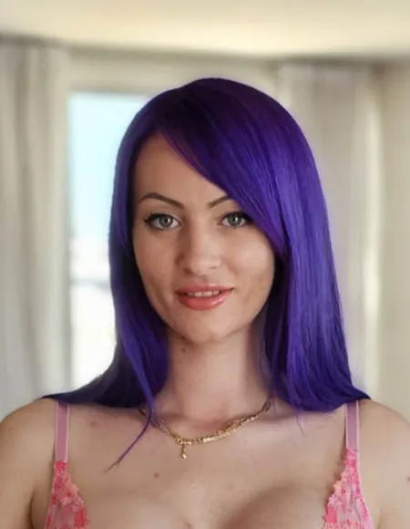 Monica Mavi profile photo