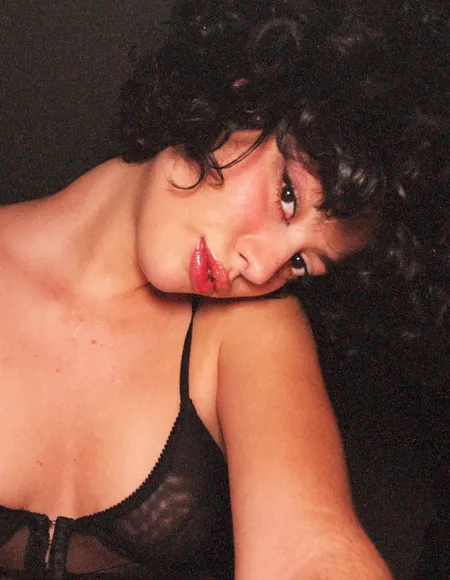 Moon 🖤 profile photo