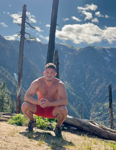 Mountain Man Luke profile photo