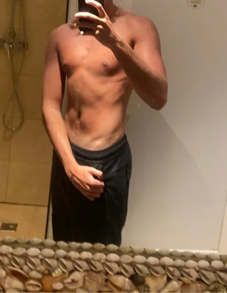 MrstraightAnonymous profile photo