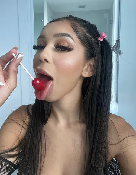 Ms. Valentina profile photo