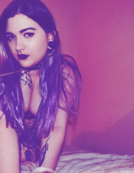 Ms. Violet Lane profile photo