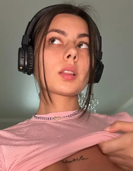 Murmuriel profile photo