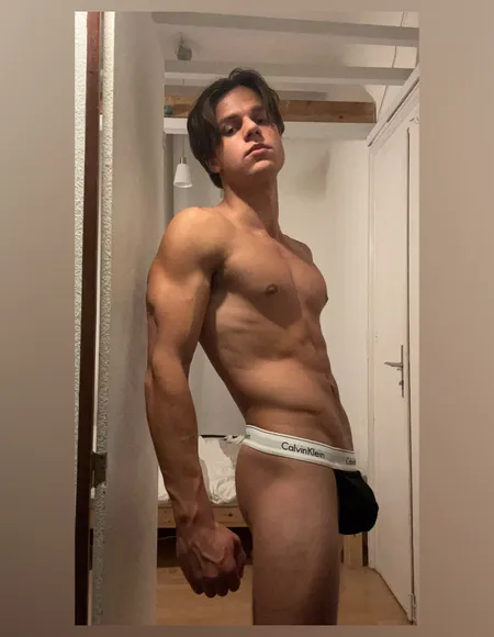 muscle_twunk profile photo