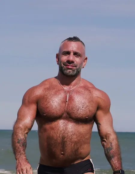 @MuscleDaddy profile photo