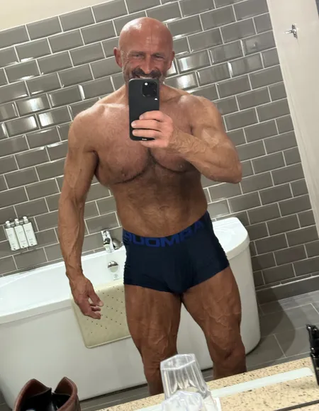 Muscle Daddy Diaries profile photo
