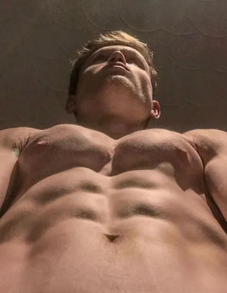 Muscle Dude profile photo