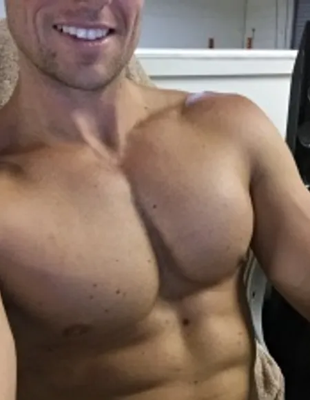 nakedfitguyxxx profile photo