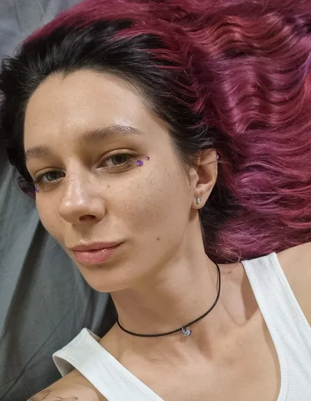 Your dream girl Nanc 💜 profile photo