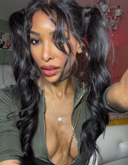 Natassia Dreams profile photo