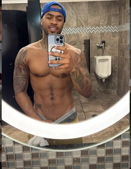 🍆 𝐍𝐄𝐆𝐑𝐎 𝐌𝐀𝐍𝐆𝐔𝐄𝐑𝐀 🍆 profile photo