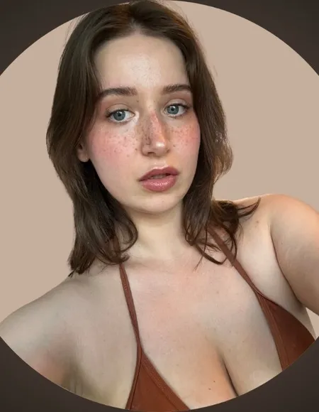 Nina profile photo